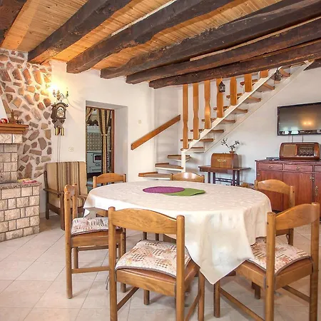 Ferienhaus 150s Motovun